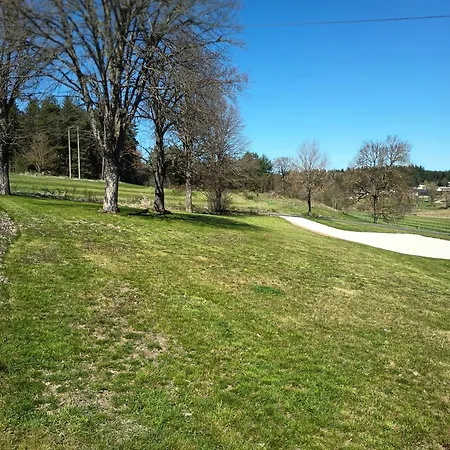 Au Kilometre Zero Nyaraló Tence